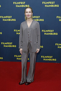 Festivaleröffnung und Filmpremiere 'Lovely Day', Filmfest Hamburg 2025