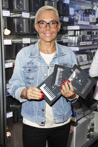 Natascha Ochsenknecht auf der Beauty Messe in Düsseldorf