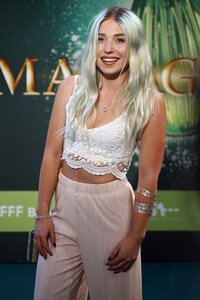 Filmpremiere 'Smaragdgrün' in Köln