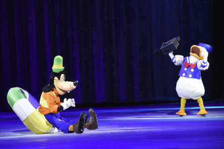 Premiere 'Disney On Ice - 100 Jahre voller Zauber' in München