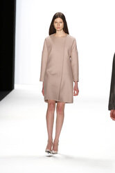 Hien Le Fashion Show, Berlin Fashion Week Autumn-Winter 2014