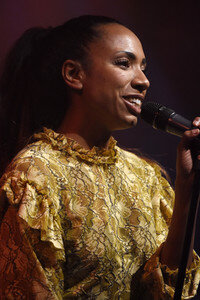 Konzert von Y'Akoto in Hannover