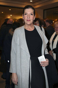 Theaterpremiere 'Alles muss glänzen - The Homemaker' in Berlin