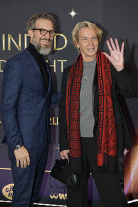 Weltpremiere der 'Blinded by Delight' Grand Show 2025 in Berlin