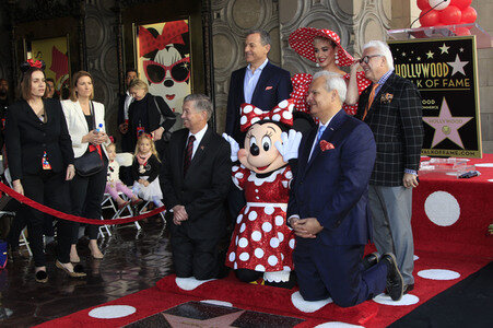 Minnie Mouse erhält einen Stern auf dem Hollywood Walk of Fame in Los Angeles