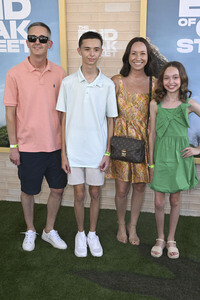 Filmpremiere 'The End of Oak Street' in Burbank