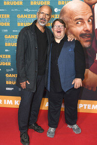 Filmpremiere 'Ganzer halber Bruder' in Hannover