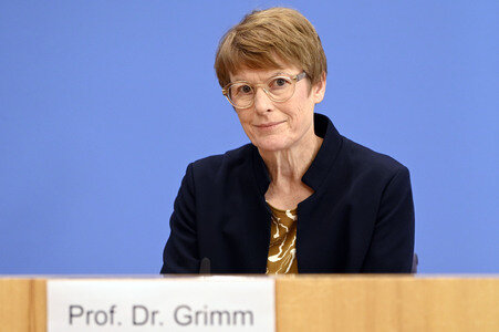 Bundespressekonferenz 'Vorstellung des Jahresgutachtens 2025/26' in Berlin