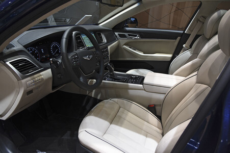 Zweiter Pressetag auf der IAA 2015 in Frankfurt