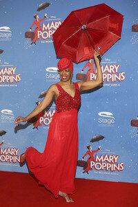 Musicalpremiere 'Mary Poppins' in Hamburg