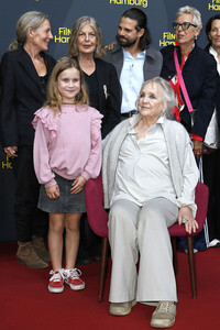 Filmpremiere 'Frau Winkler verlässt das Haus', Filmfest Hamburg 2026