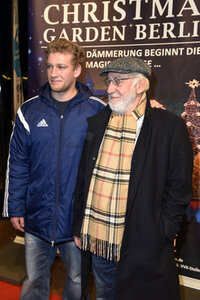 Eröffnung des 'Christmas Garden Berlin' 2016 in Berlin