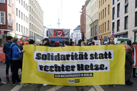 Demonstration 'Solidarität statt rechter Hetze' in Berlin