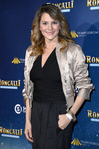 Premiere des 21. Original Roncalli Weihnachtscircus 2025 in Berlin