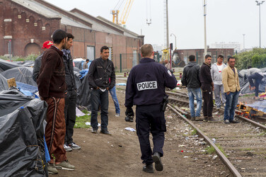 Flüchtlinge im Flüchtlingslager in Calais