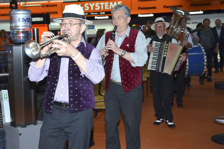Showcase mit den CubaBoarischen in München