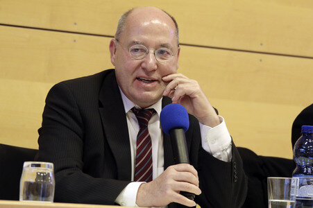 Podiumsgespräch mit Gregor Gysi in Hamburg