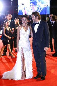 'Loving Pablo' Premiere, 74. Internationale Filmfestspiele von Venedig