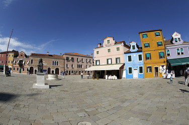 Sightseeing Burano