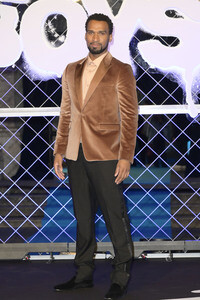 Season 5 Premiere 'The Boys' in Rom