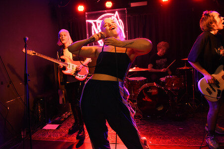 Konzert von Dream Wife in Hannover