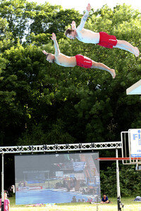 Wassersprung-Show 'Sprung meines Lebens' in Halle