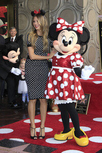 Minnie Mouse erhält einen Stern auf dem Hollywood Walk of Fame in Los Angeles