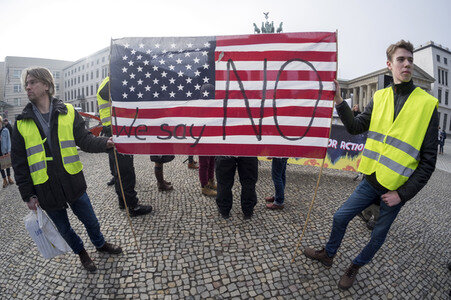 Protest gegen Trump-Politik in Berlin