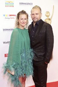 Goldene Bild der Frau 2025 in Hamburg