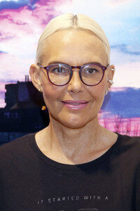 Ausstellungseröffnung mit Natascha Ochsenknecht in Hamburg