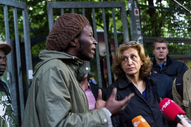 Angebot für die Flüchtlinge in der besetzten Gerhart-Hauptmann-Schule, Berlin