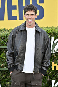 Serienpremiere 'Chad Powers' in Pasadena