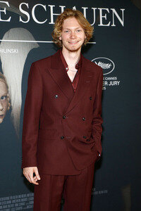 Filmpremiere 'In die Sonne schauen' in Berlin