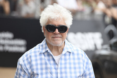 Ankunft von Pedro Almodóvar auf dem San Sebastian International Film Festival 2025