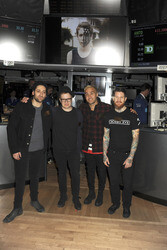 Fall Out Boy Ring läuten die NYSE Schlussglockell, New York