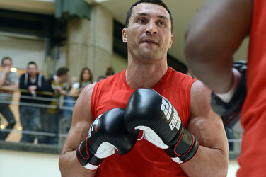 Wladimir Klitschko trainiert im Einkaufszentrum, Oberhausen