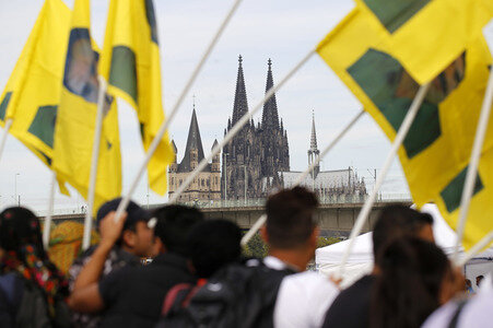Kurden Großdemo in Köln