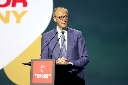 Eröffnungsrundgang auf der Hannover Messe 2026
