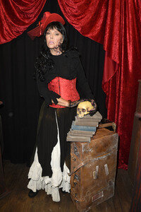Dungeon Photocall mit Natascha Ochsenknecht in Berlin
