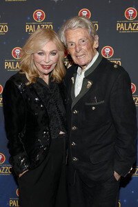 Gala-Premiere der Palazzo Dinner Show 2025 in Berlin