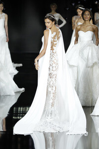 Pronovias Brautmoden Fashion Show auf der Barcelona Bridal Week 2016