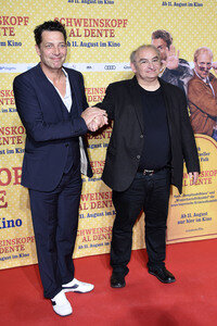 Filmpremiere 'Schweinskopf al dente' in München