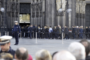 Zentrale Trauerfeier für die Opfer des Germanwings-Absturzes im Kölner Dom