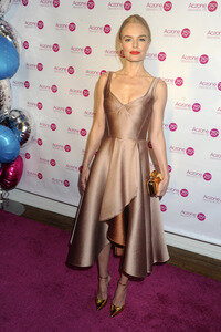 Kate Bosworth präsentiert ACZONE Gel in  New York