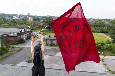 Hausbesetzung durch Aktivisten vom Rat der RÄ.P.U.B.L.I.K., Essen