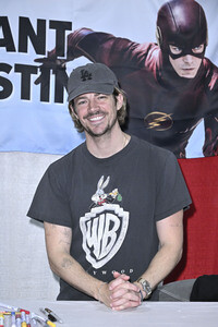 Comic Con Revolution in Ontario