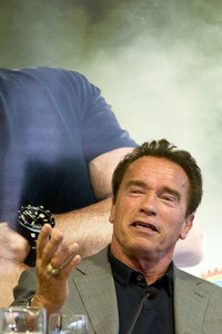 Arnold Schwarzenegger Pressekonferenz in Madrid