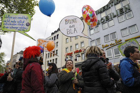 Demonstrationen gegen den AfD Bundesparteitag in Köln