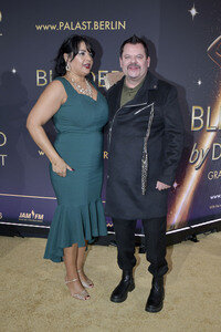 Weltpremiere der 'Blinded by Delight' Grand Show 2025 in Berlin