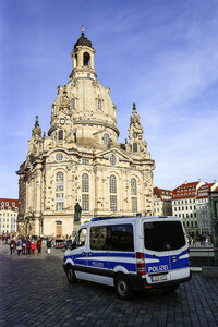 Gegendemonstration zu Pegida in Dresden
